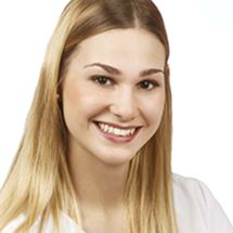 Frau Jennifer Heider